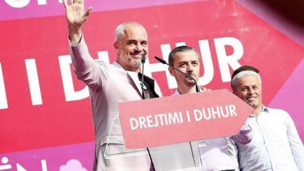 KRYEBASHKIAKU I KRUJES HUMBET VULEN E PISTOLETEN