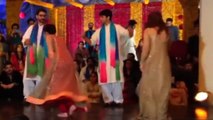 Pakistani Wedding Marriage Hall AWESOME Dance HD