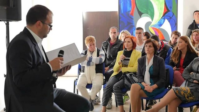 KONSULTIMI I BUXHETIT TE BASHKISE SE TIRANES,PREZANTOHEN PROJEKTET PER FARKEN LAJM