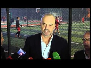 TERRENET SPORTIVE NE KORÇE,RAMA THOTE SE BORXHET E AKUMULUARA PENGUAN INVESTIMET LAJM