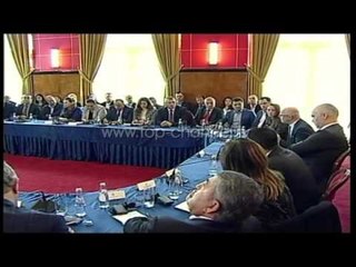 Rama: Marrja e eurobondit, tregues i përmirësimit ekonomik - Top Channel Albania - News - Lajme