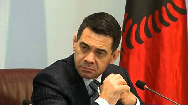 ARRIHET MARREVESHJA ME FMN,NUK DO TE RRITEN TAKSAT NGA QEVERIA NE VITIN 2016 LAJM