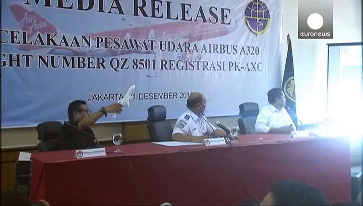 Defekte Lötstelle und menschliches Versagen führten zu Absturz des AirAsia-Jets vor Indonesien