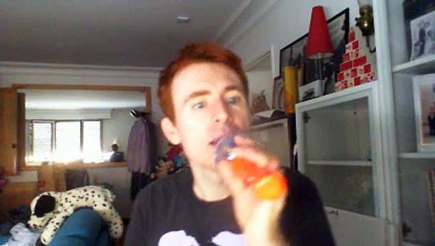 Wiwi égratigne cliché de The Shoes & Cocknbullkid