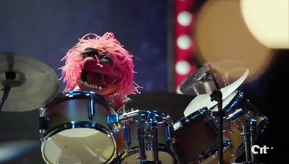 Dave Grohl VS Animal Muppet... Drum Battle