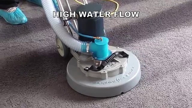 Deep cleaning with our Hoss 700 rotary wand