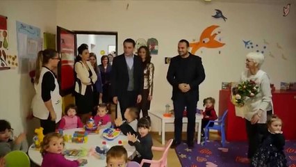 Report Tv - Veliaj: Në 2016 më shumë investime për shkollat