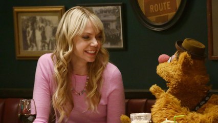 The Muppets S1 : Too Hot to Handler full episode long