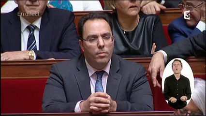 Cazeneuve fact-checke Sarkozy sur les expulsions de prêcheurs de haine