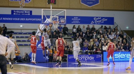 L'action du match : Poitiers - St Chamond