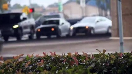 Officers act of kindness caught on video