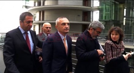Meta me zyrtarë të Parlamentit gjerman: Garanton vijimin e reformave për në BE- Ora News