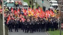 Manifestation de soutien pour les salariés d'Air France jugés après l'épisode de la chemise arrachée