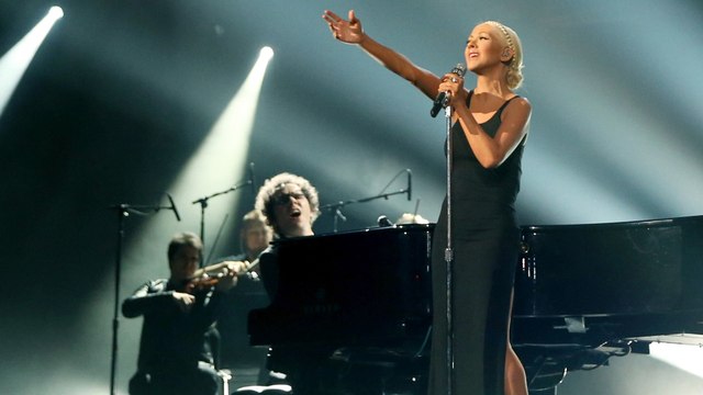 A Great Big World and Christina Aguilera - Say Something (Karaoke)