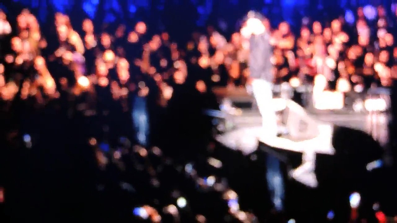An Evening With JB Chicago Entrance and Prayer for Paris