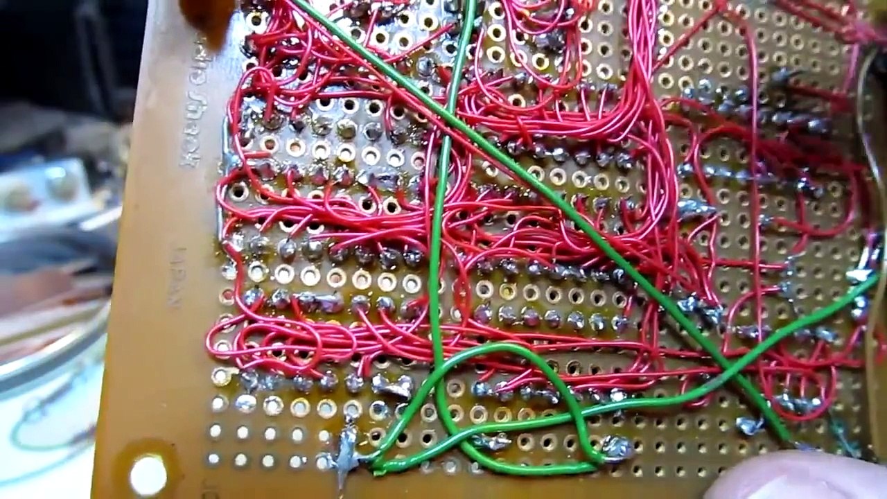 #122: Electronic Circuit Construction Techniques: review of some prototype circuit buildin