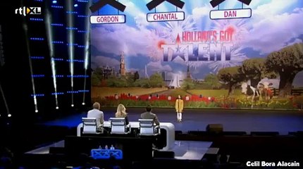 Bu Kızın İçine Dişi Pavarotti Kaçmış