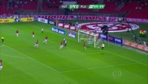 Primeiro gol de Guerrero pelo Mengão - Internacional 1 x 2 Flamengo - Brasileirão 08/07/