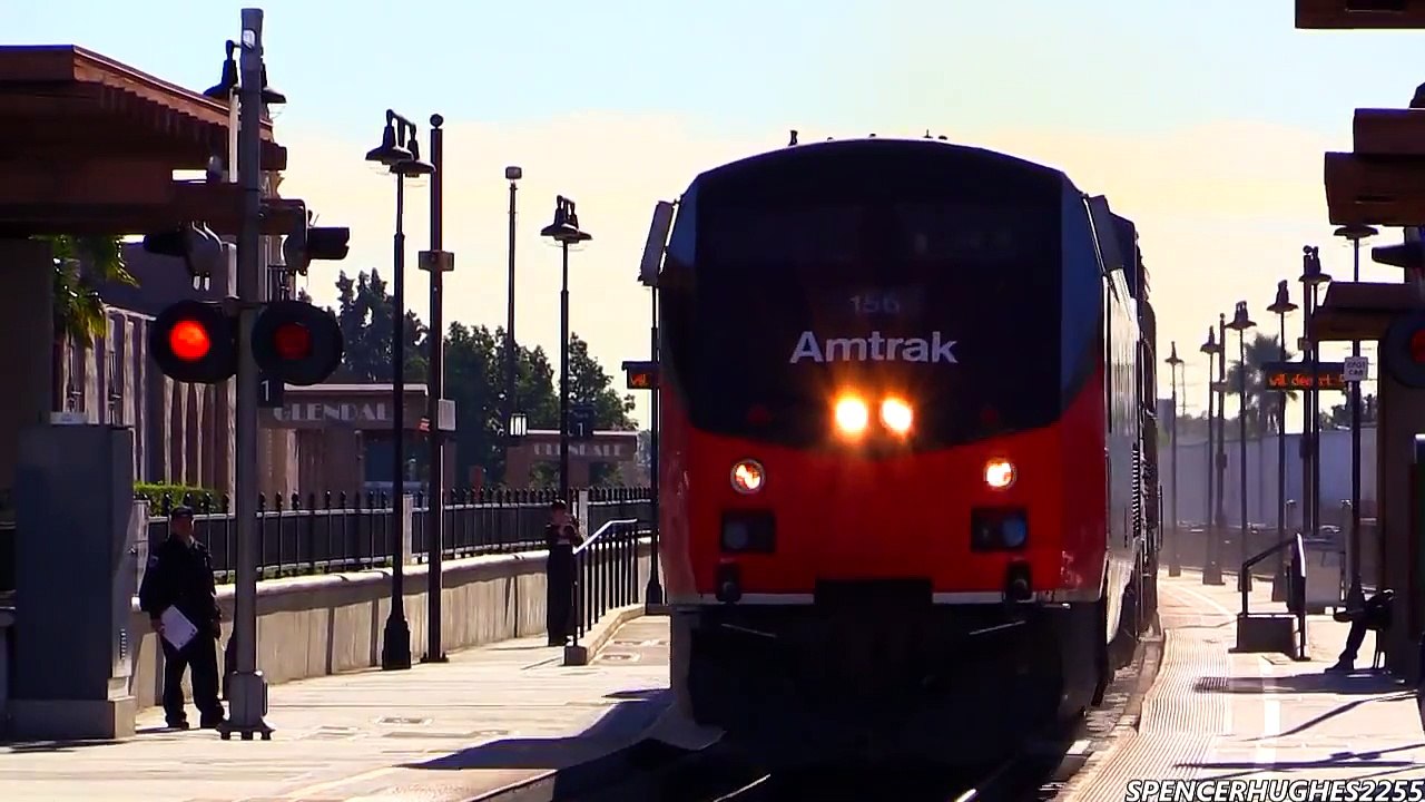 Amtrak Heritage Unit P42DC #156 on Coast Starlight (December 28th, 2013)