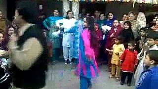 Pashto song wedding dance home By Zah_Channel