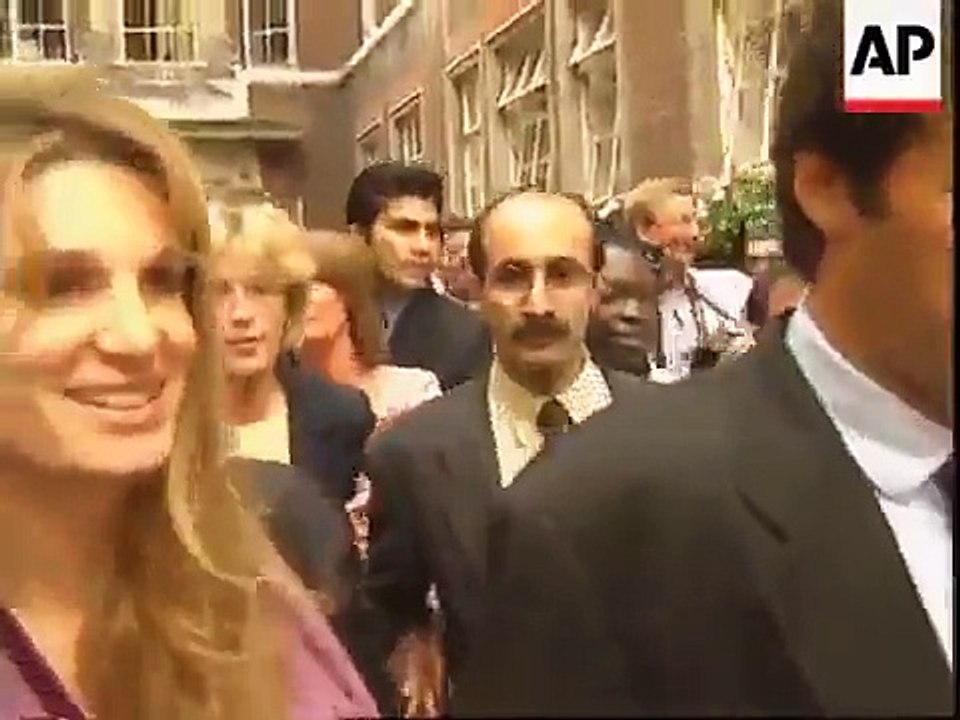 A Rare Video Of Imran Khan With Jamaima Khan