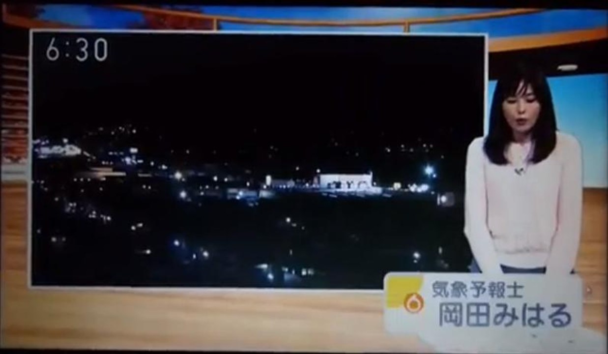 衛生写真を説明しようとするも天気図に差し替えられるいじめ　NHK山形 お天気お姉さん 岡田みはる 20151201