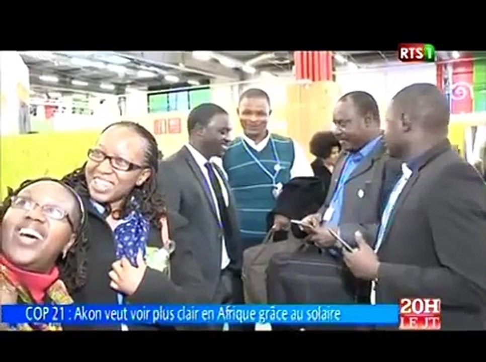 COP 21 ׃ Akon veut voir plus clair en Afrique grâce au solaire