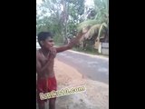 Gal Nam Salli Thama - Sri Lankan Funny Video - www.lanka10.com_(640x360)