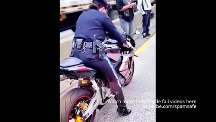 Lady Police Officer, Impounded a bike and AWESOME FAIL!_(640x360)