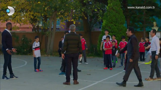 Poyraz Karayel 34. Bölüm - Poyraz Karayel'de Beşiktaş rüzgarı!