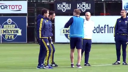 Pereira ve Caner'in hararetli konuşması dikkat çekti