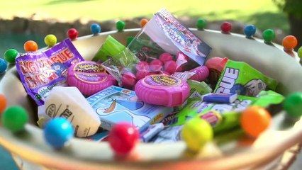 Bubble Gum Blowing Battle | Dude Perfect