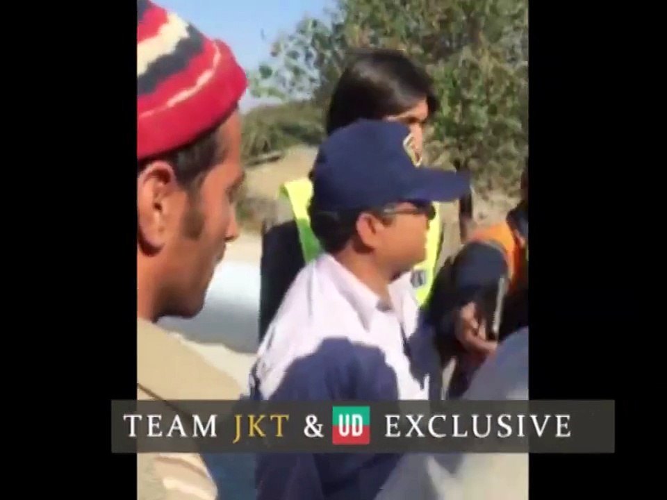 Imran Khan Exclusive Footage In Motorway