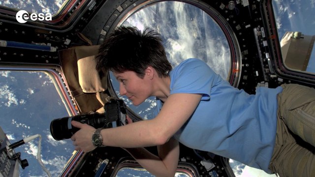 ESA - Space to Relax / Fly with ESA's AstroSamantha to...