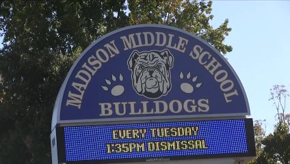 Gail Goodrich comes home to have gym named after him