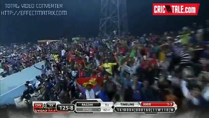 Скачать видео: Mohammad Amir Clean Bowled Shahid Afridi in BPL 2015