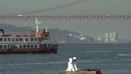 Safe at sea with satellites