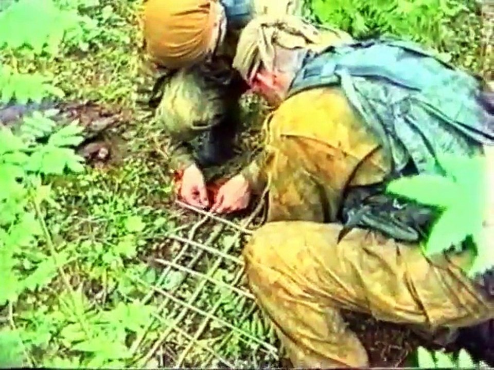 Спецназ ВДВ. Оборудование и маскировка тайника-схрона.