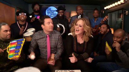 Adèle, Jimmy Fallon et The Roots reprennent "Hello" avec des instruments pour enfants - The Tonight Show du 24/11/15 sur MCM!