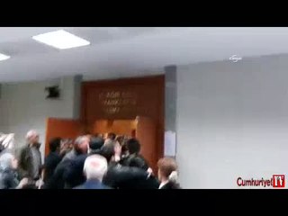 Uğur Kurt davasında mahkeme salonu karıştı