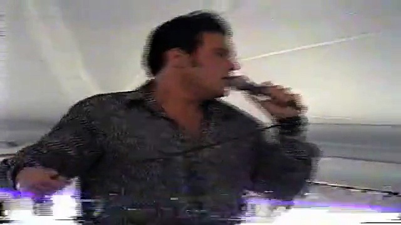 Franz Goovaerts sings 'Green Green Grass Of Home' Elvis Week 200?