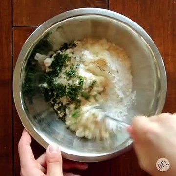 Garlic Parmesan Chicken Bombs