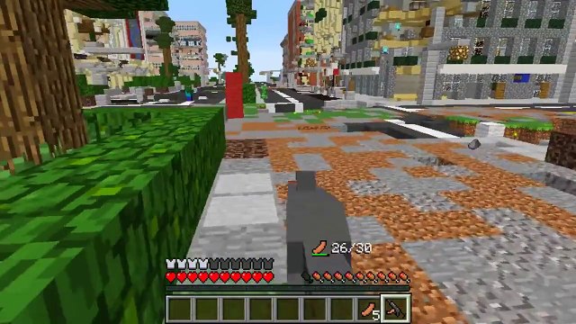 Little Kelly Minecraft : Little Kelly School Adventures - KILLING THE MUTANT MOBS!