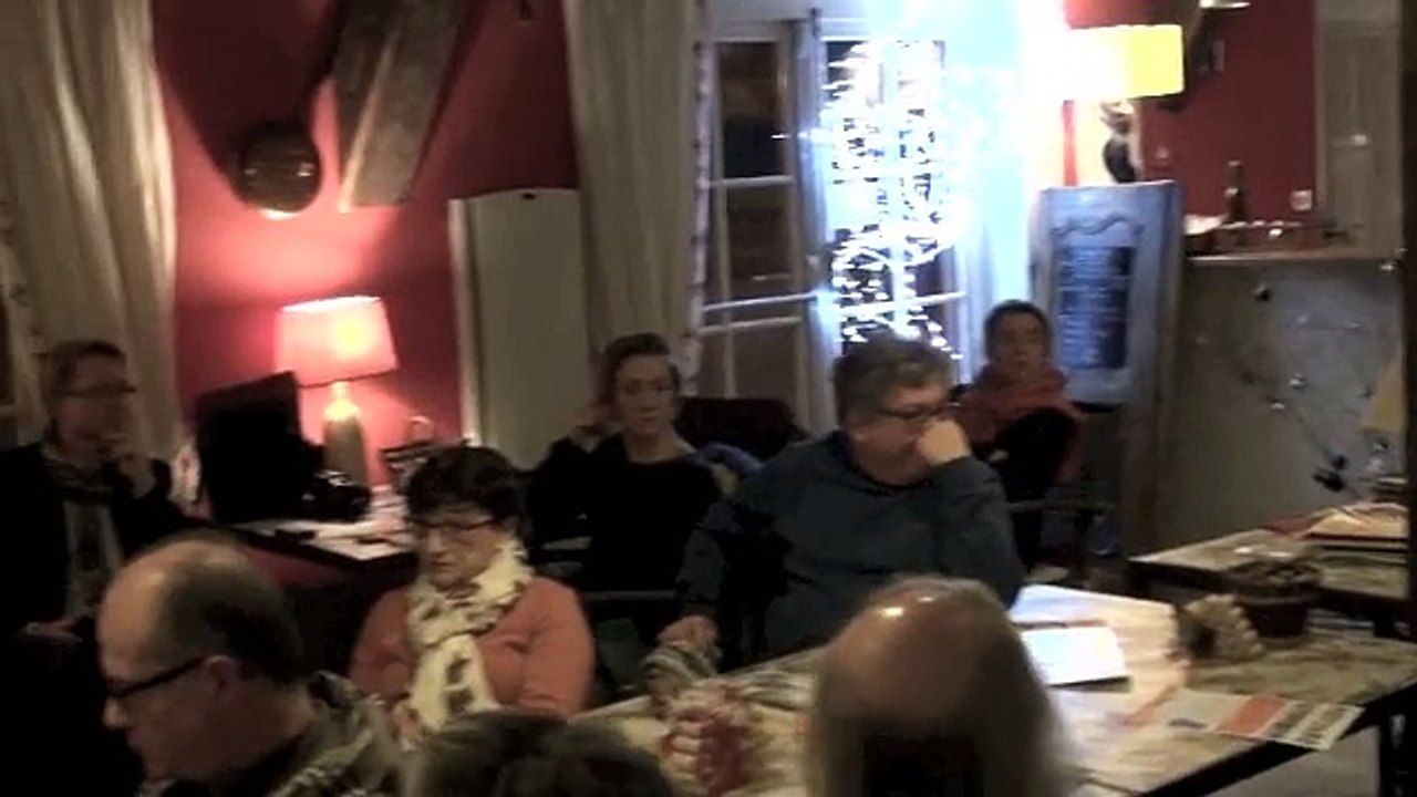 Élections régionales : le MoDem débat à Tonnerre avec Kahn et Lassalle (2)