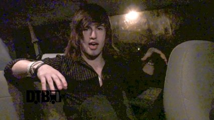A Kidnap In Color - BUS INVADERS (The Lost Episodes) Ep. 106