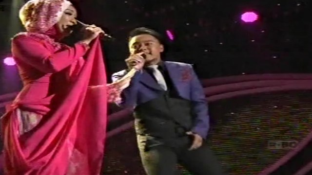 Danang DA2 Ft Yaniey Junaini Rekayasa Cinta - D'Academy Asia 3 Desember 2015