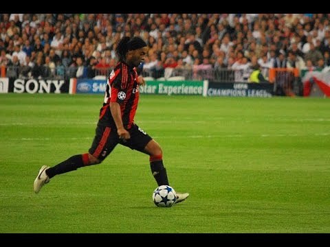 Oscar Top 10 Goals - Skills,Passes and Goals SkillTwins CRAZY Nutmeg⁄Panna Skill vs. Football Professional Player! ★Cristiano Ronaldo - The Gold Man - Skills,Passes and Goals -HD