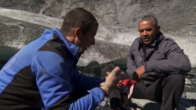 Bear Prepares a Salmon Meal for President Obama - Running Wild with Bear Grylls (Sneak Peek)