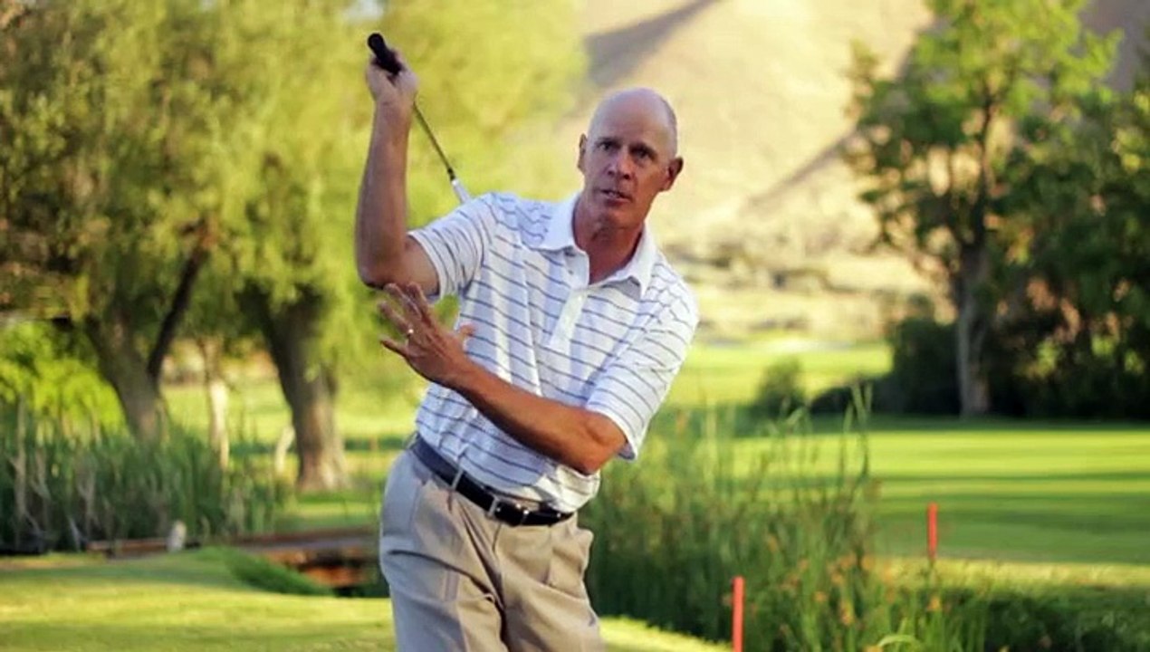 How to Keep the Right Elbow Tucked in the Golf Swing video Dailymotion