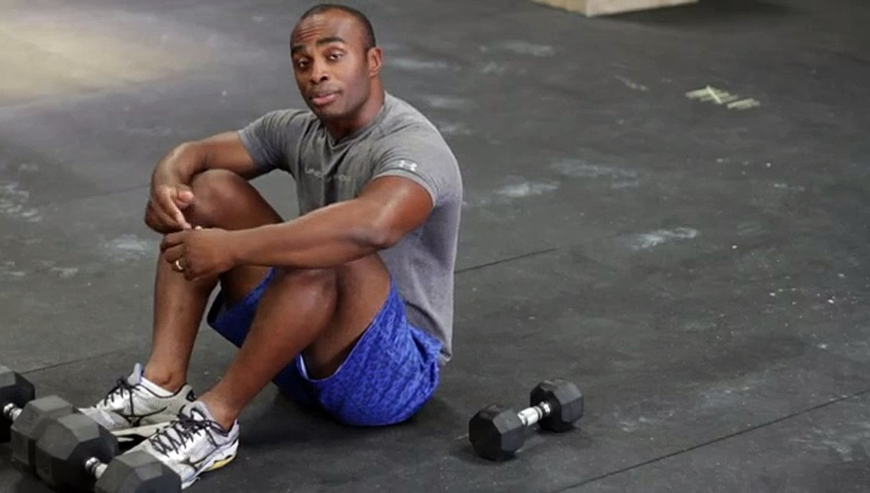 How to Do a Weighted Sit-Up